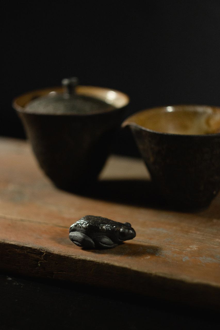 BRAT ceramics